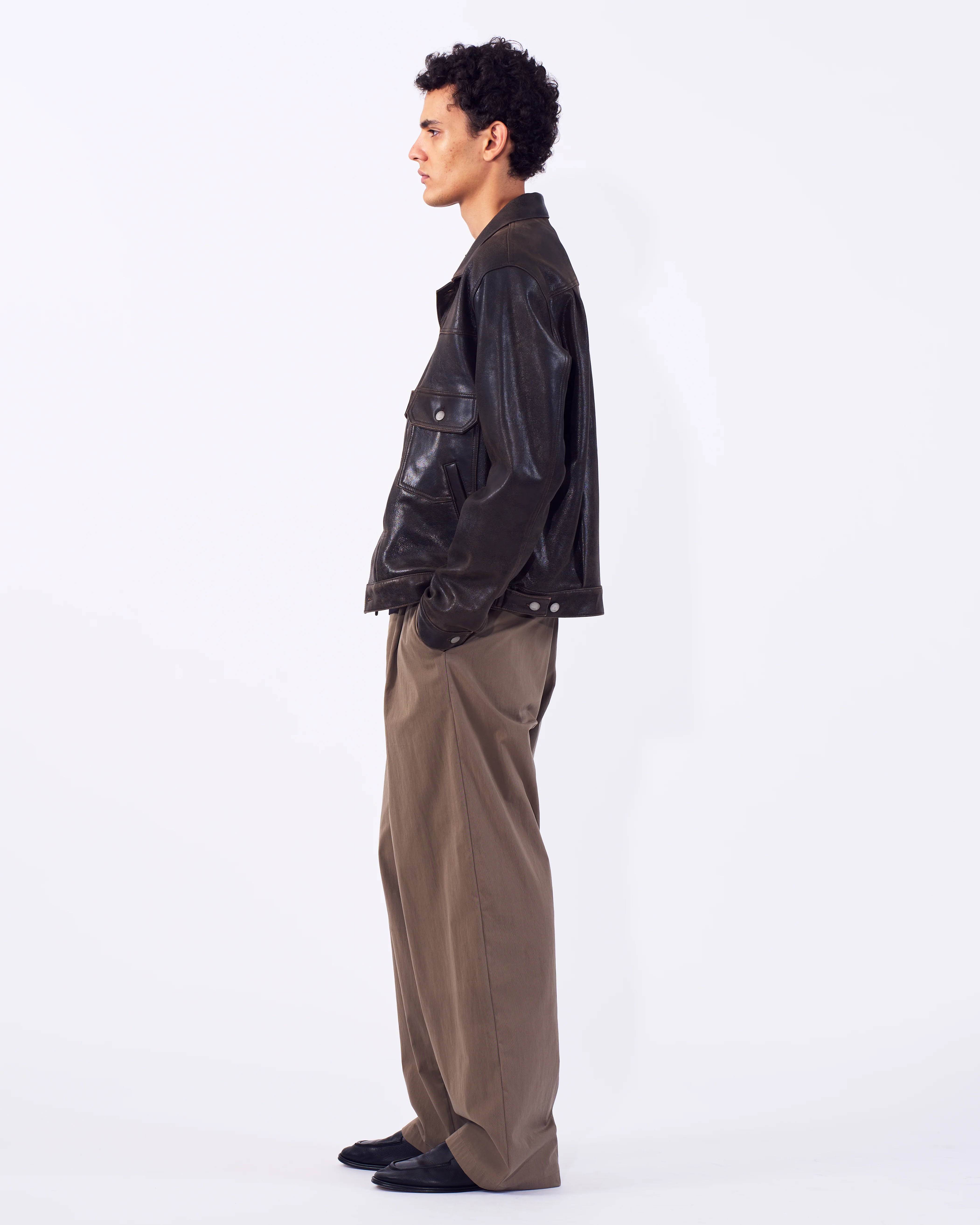 Cotton Nylon Vintage Twill 1pleated Wide Tapered Trousers - Image 3