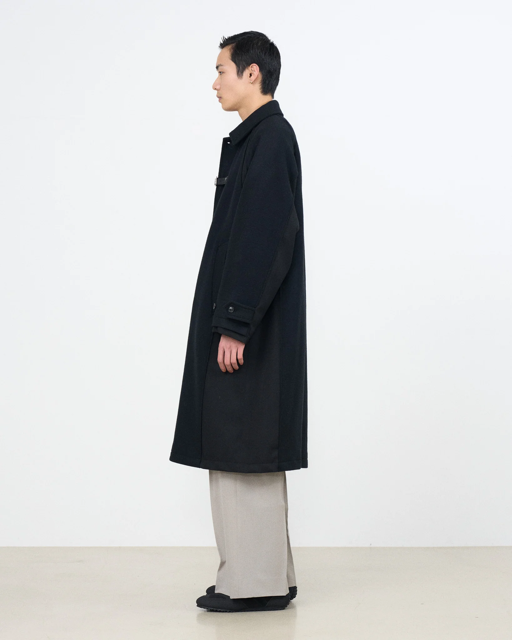 YOKE×Graphpaper Melton / gabadine Connected Bal Collar Coat - Image 9