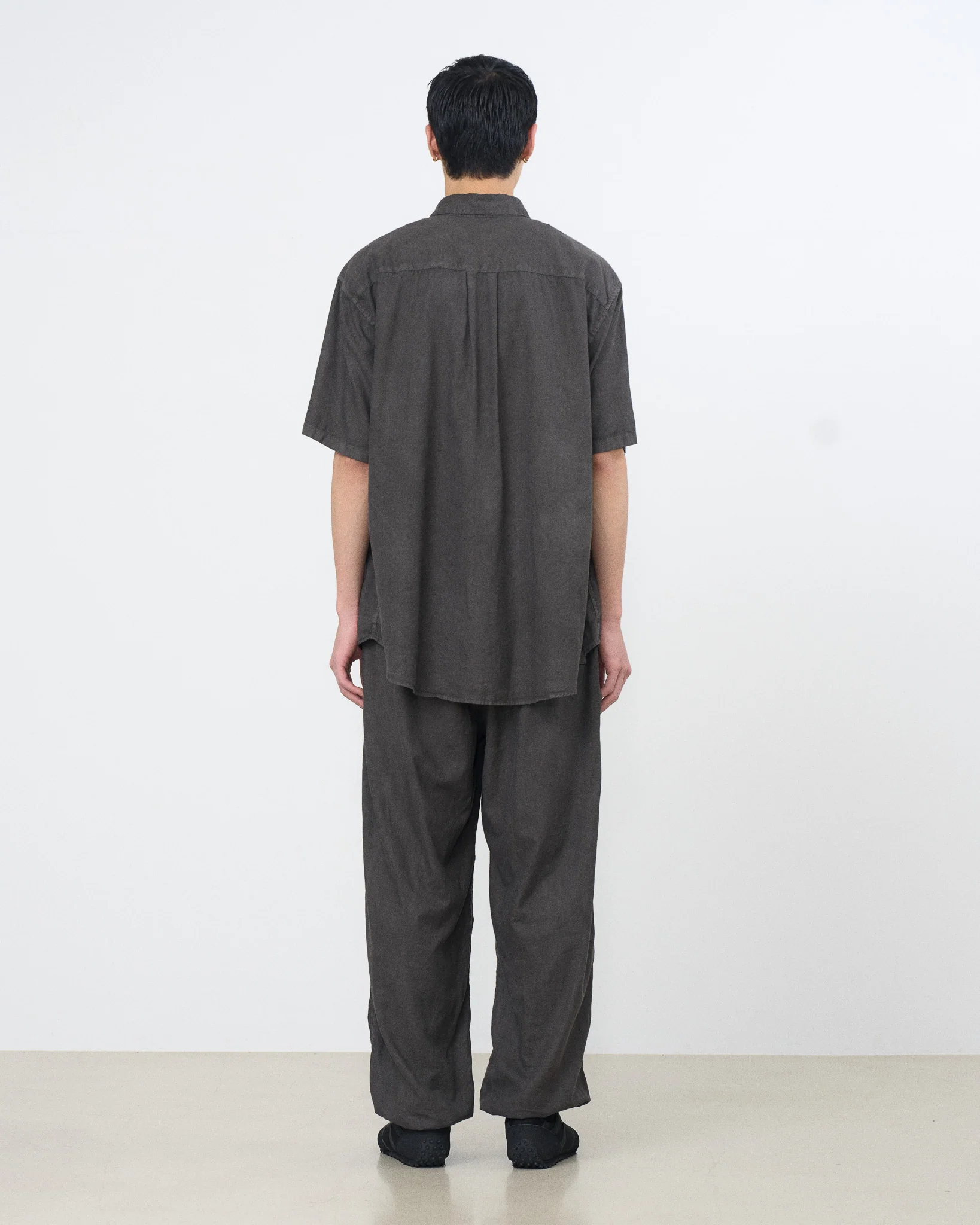 Cotton Silk Twill Garment-Dyed Loosed Shirt - Image 15