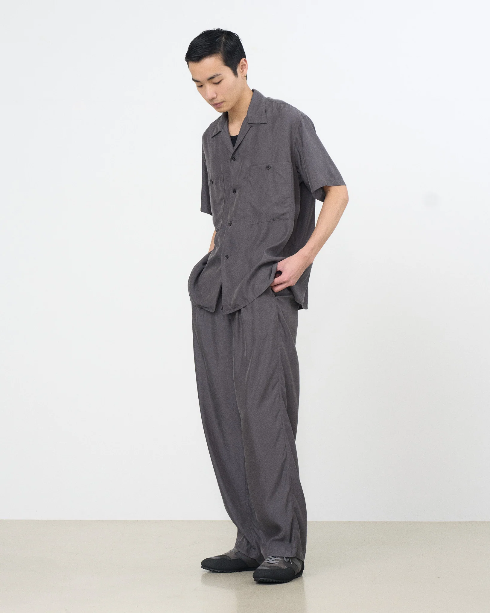 Cupro Polyester Washable Twill Open Collar Shirt - Image 3