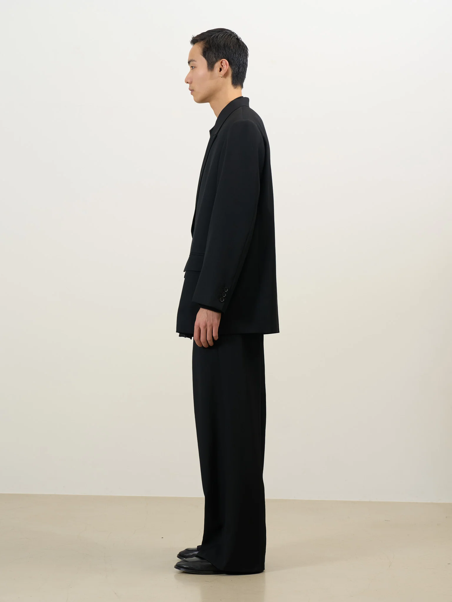 2/60 Wool Gabardine  Double Breasted Blazer - Image 3