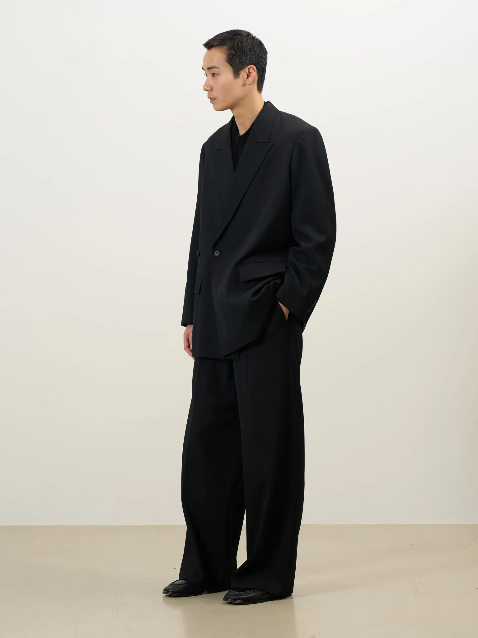 2/60 Wool Gabardine  Double Breasted Blazer - Image 4