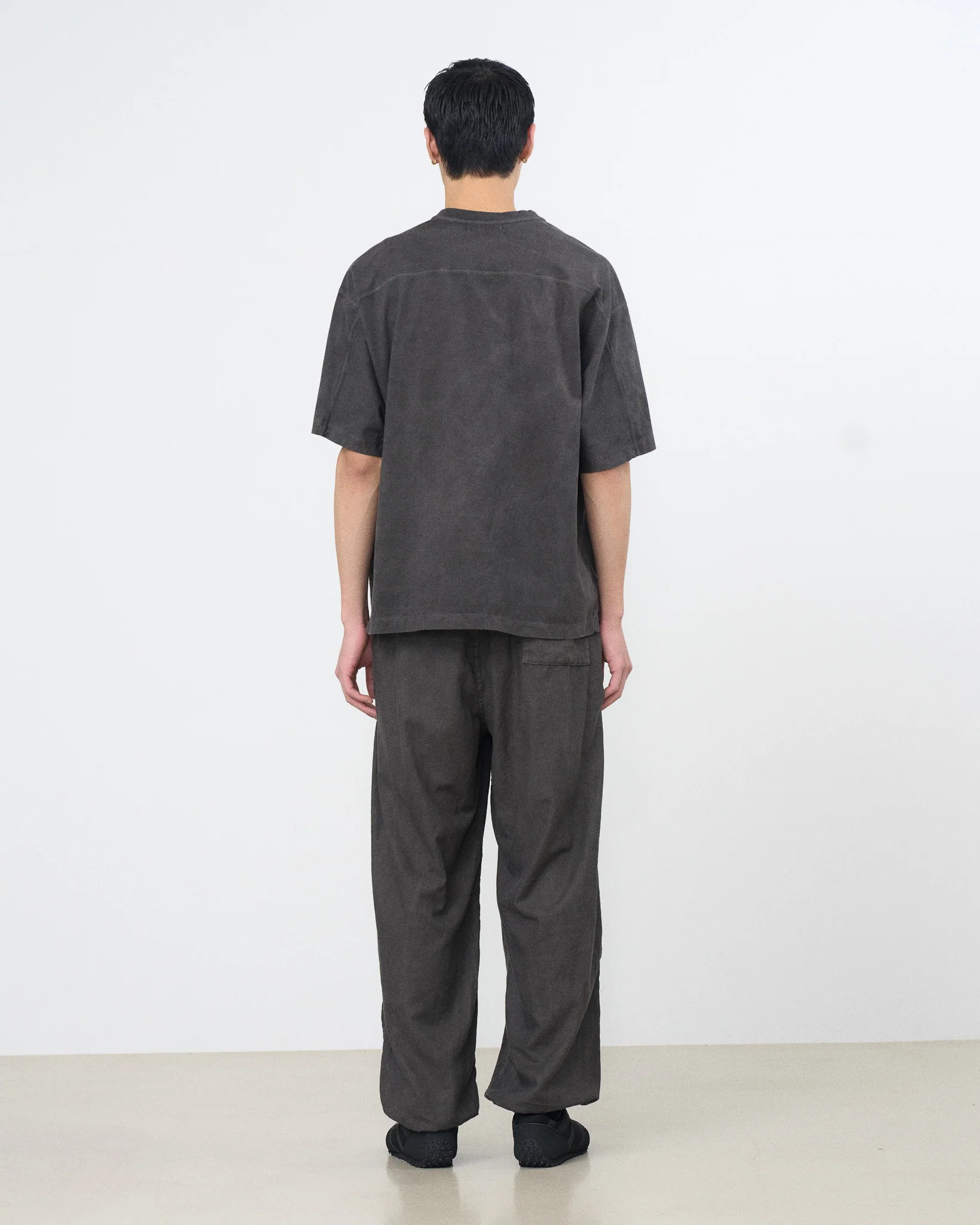40/2 Organic Cotton Garment-Dyed YOKE T-shirt - Image 10