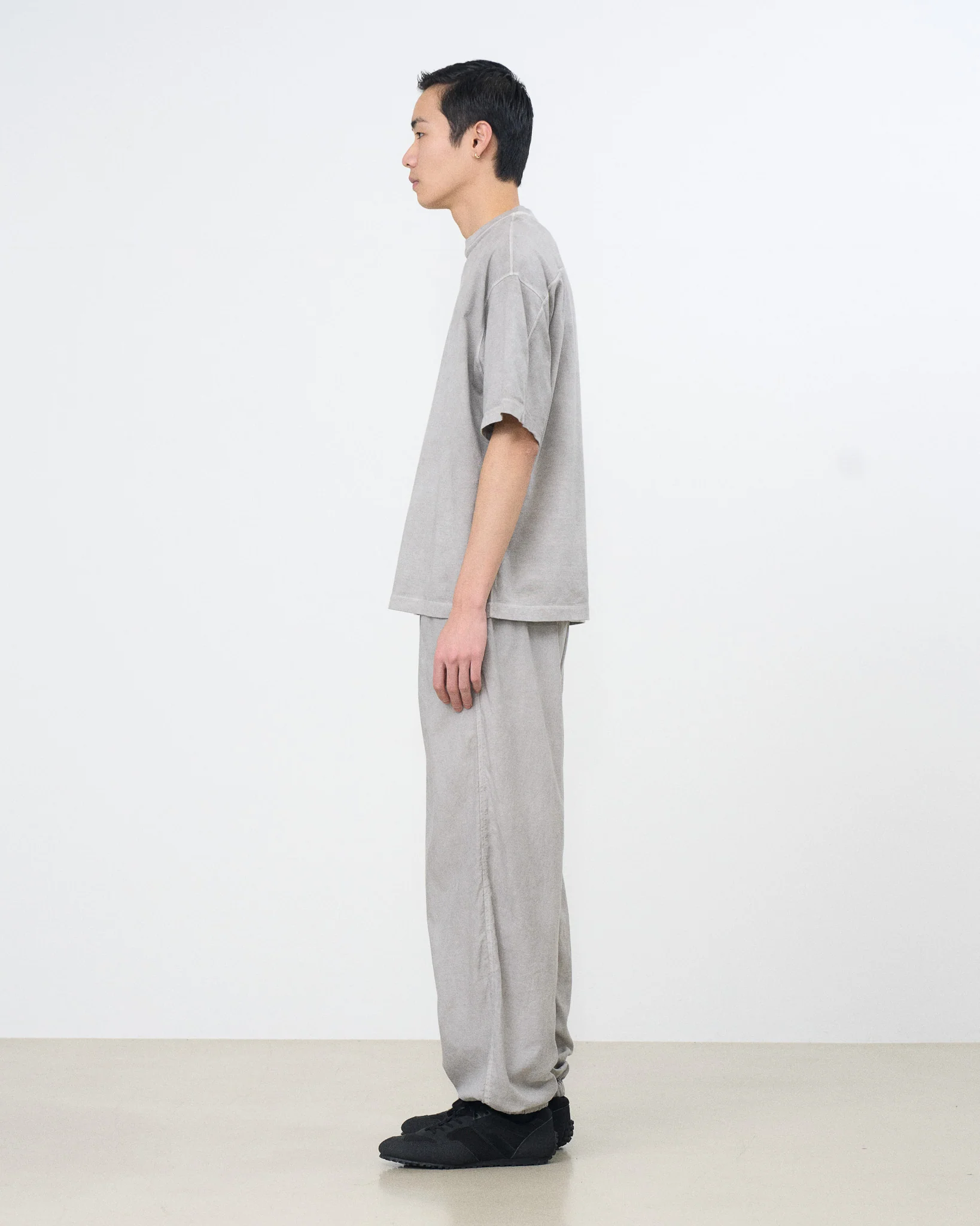 40/2 Organic Cotton Garment-Dyed YOKE T-shirt - Image 4