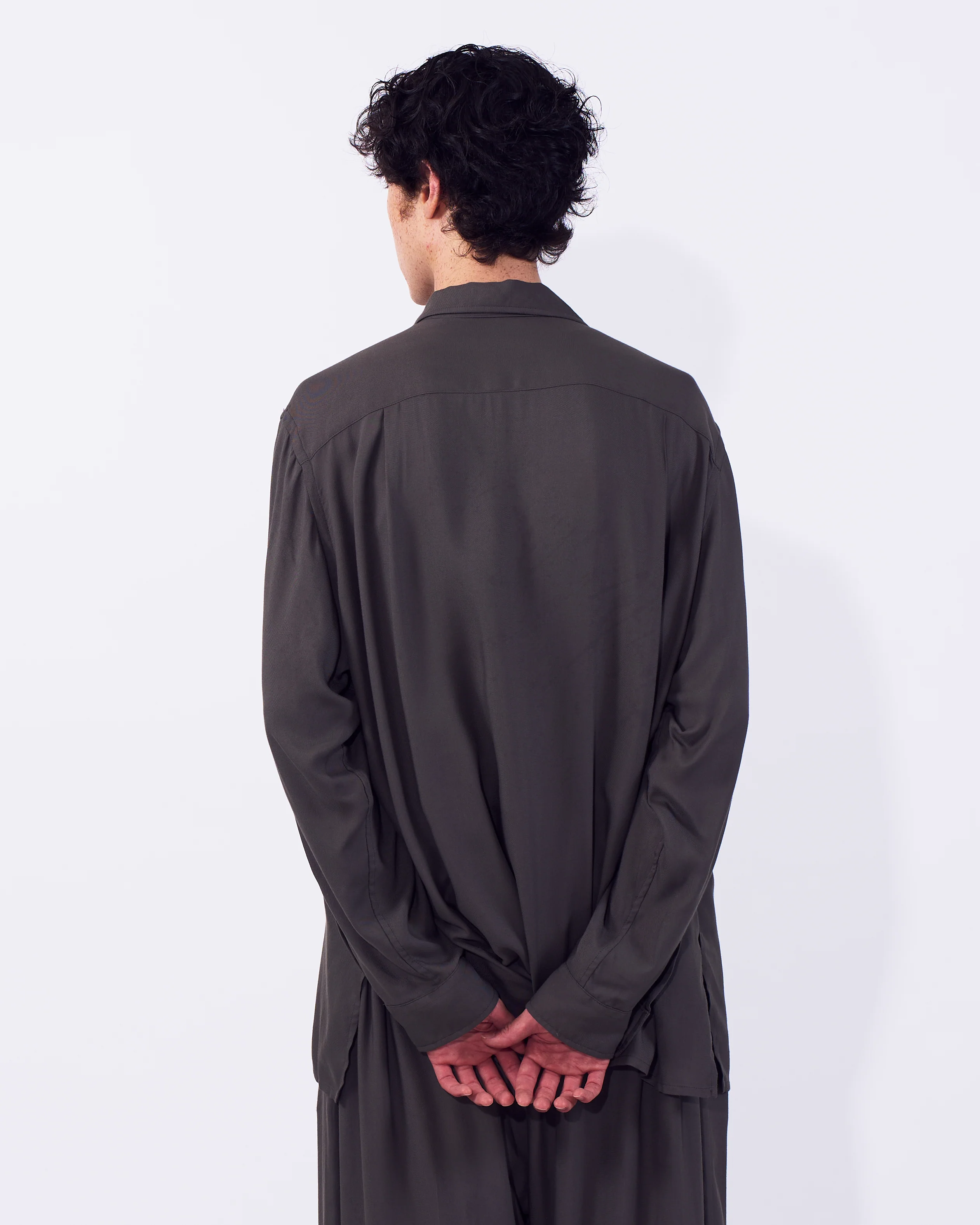 Modal Twill Double Pocket Open Collar Shirt - Image 9