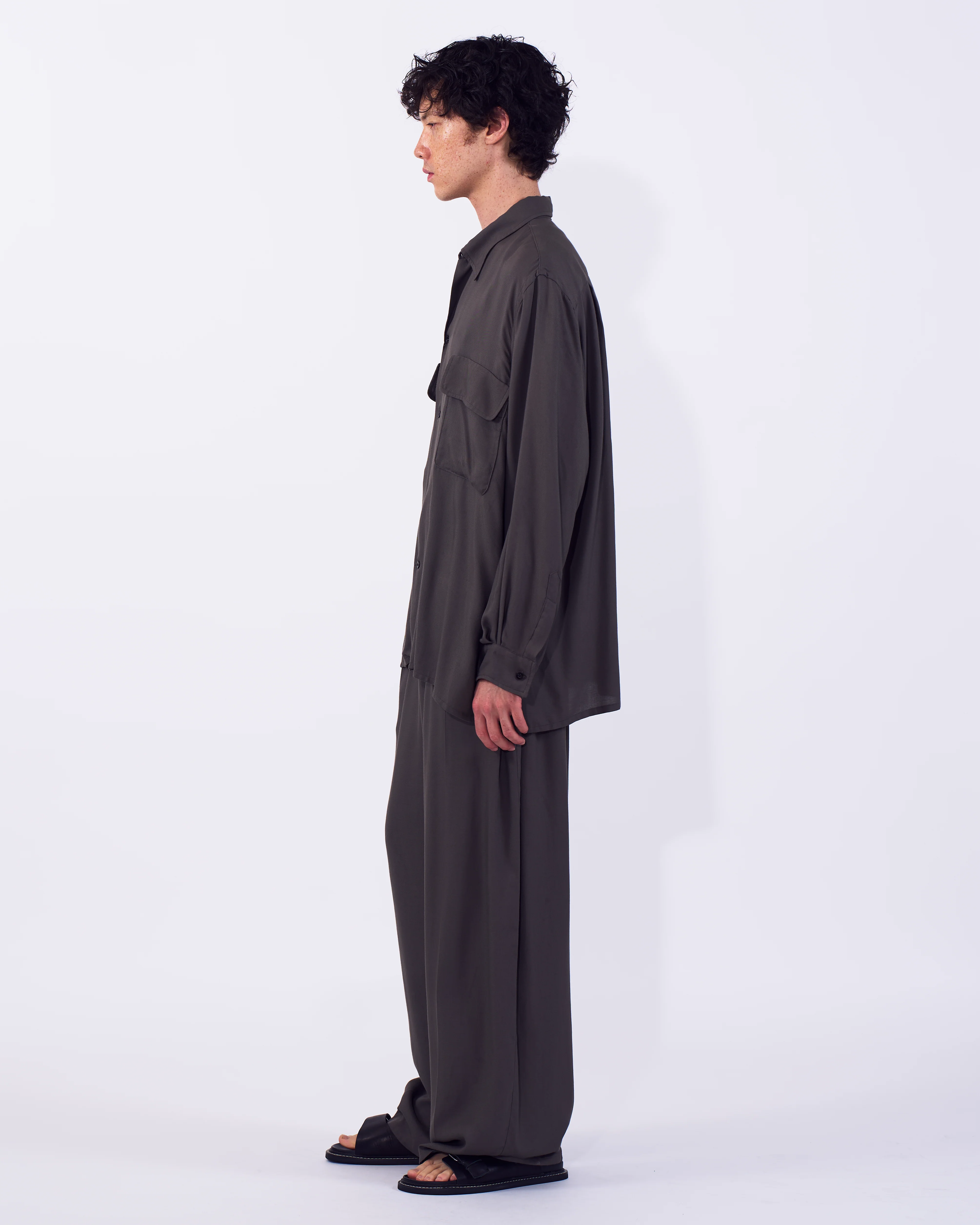 Modal Twill Front Flat 1pleated Easy Trousers - Image 3