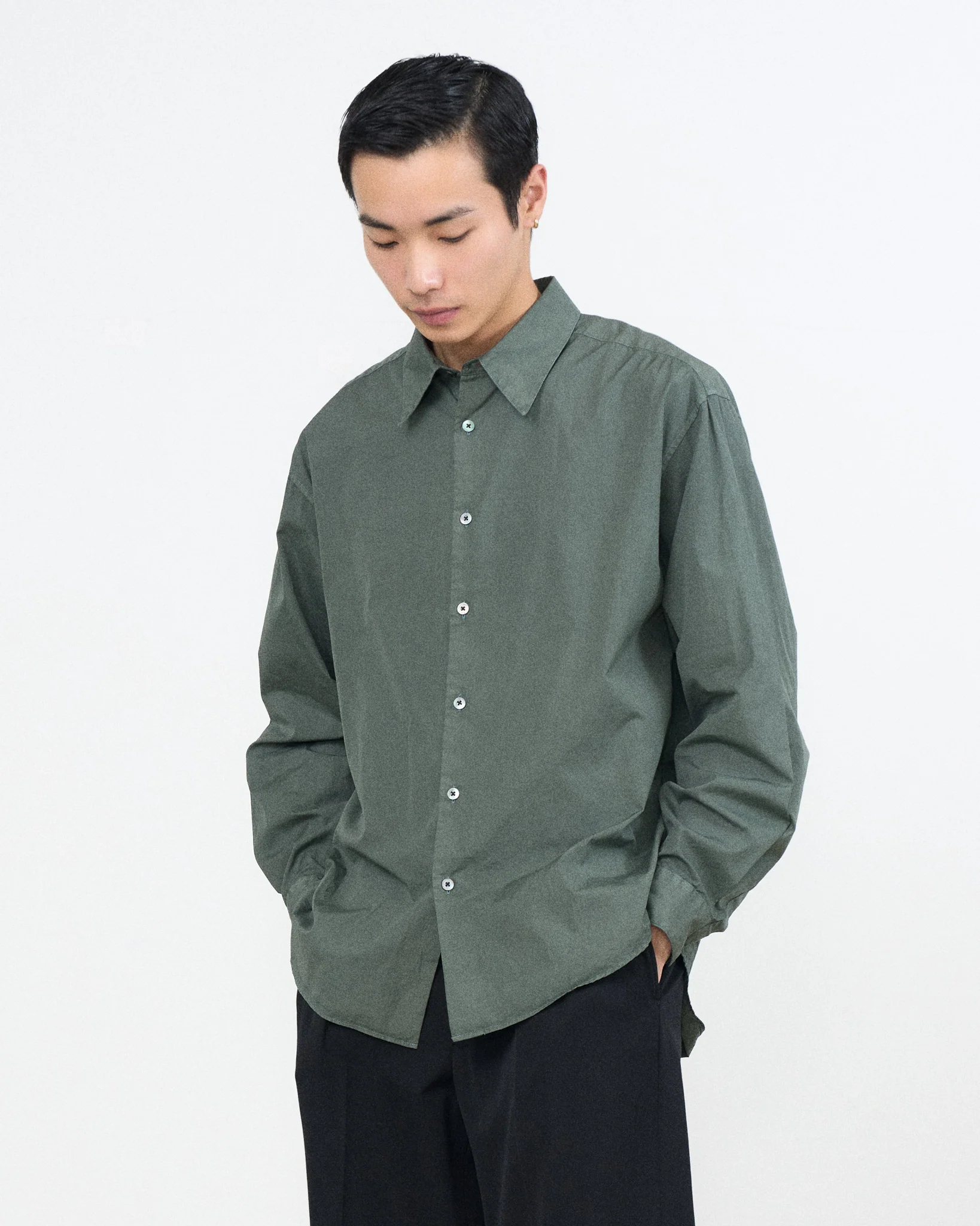 YOKE×Graphpaper Suvin Gold Cotton Poplin Pigment Dyed Regular Collar Shirt - Image 7