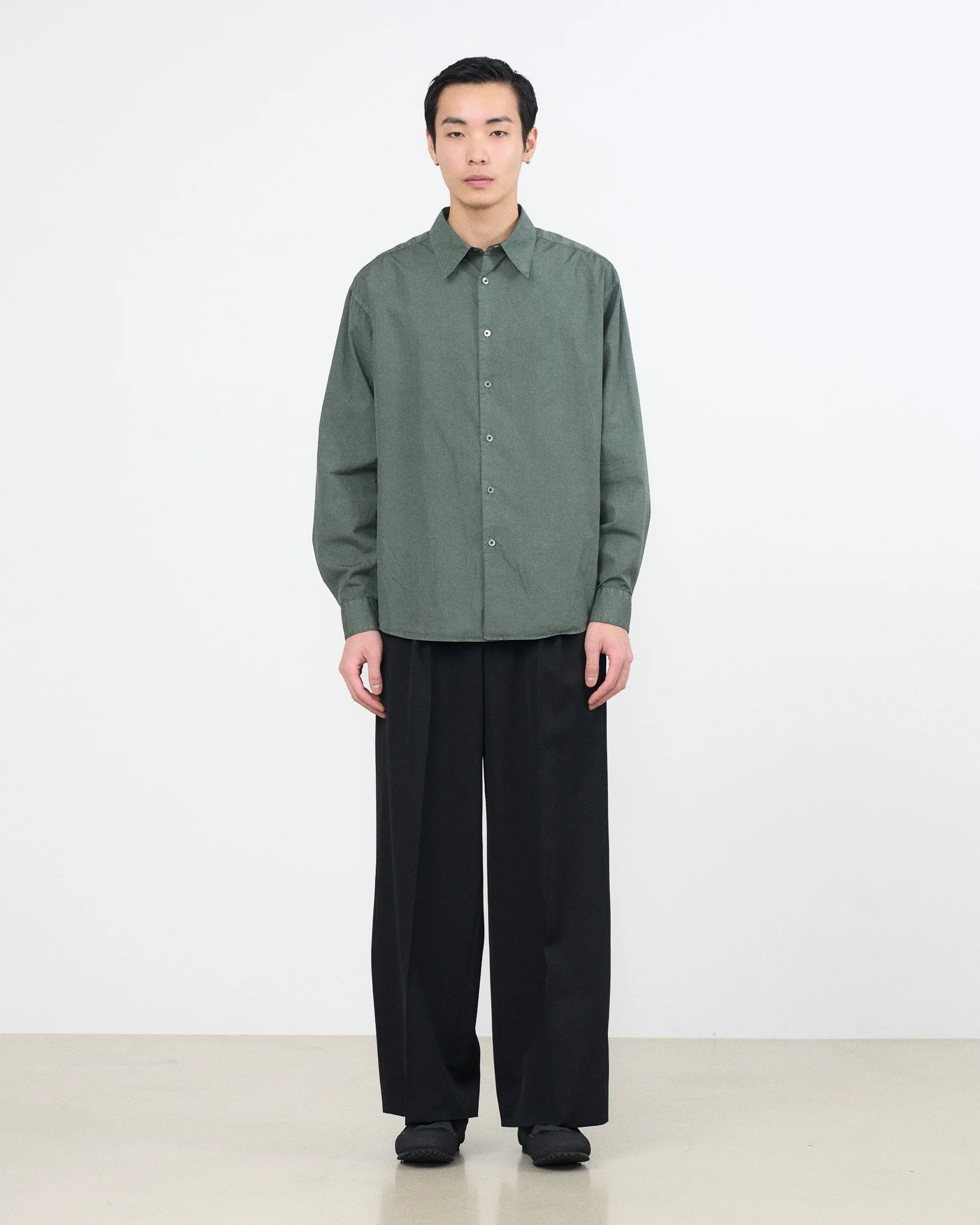 YOKE×Graphpaper Suvin Gold Cotton Poplin Pigment Dyed Regular Collar Shirt - Image 8