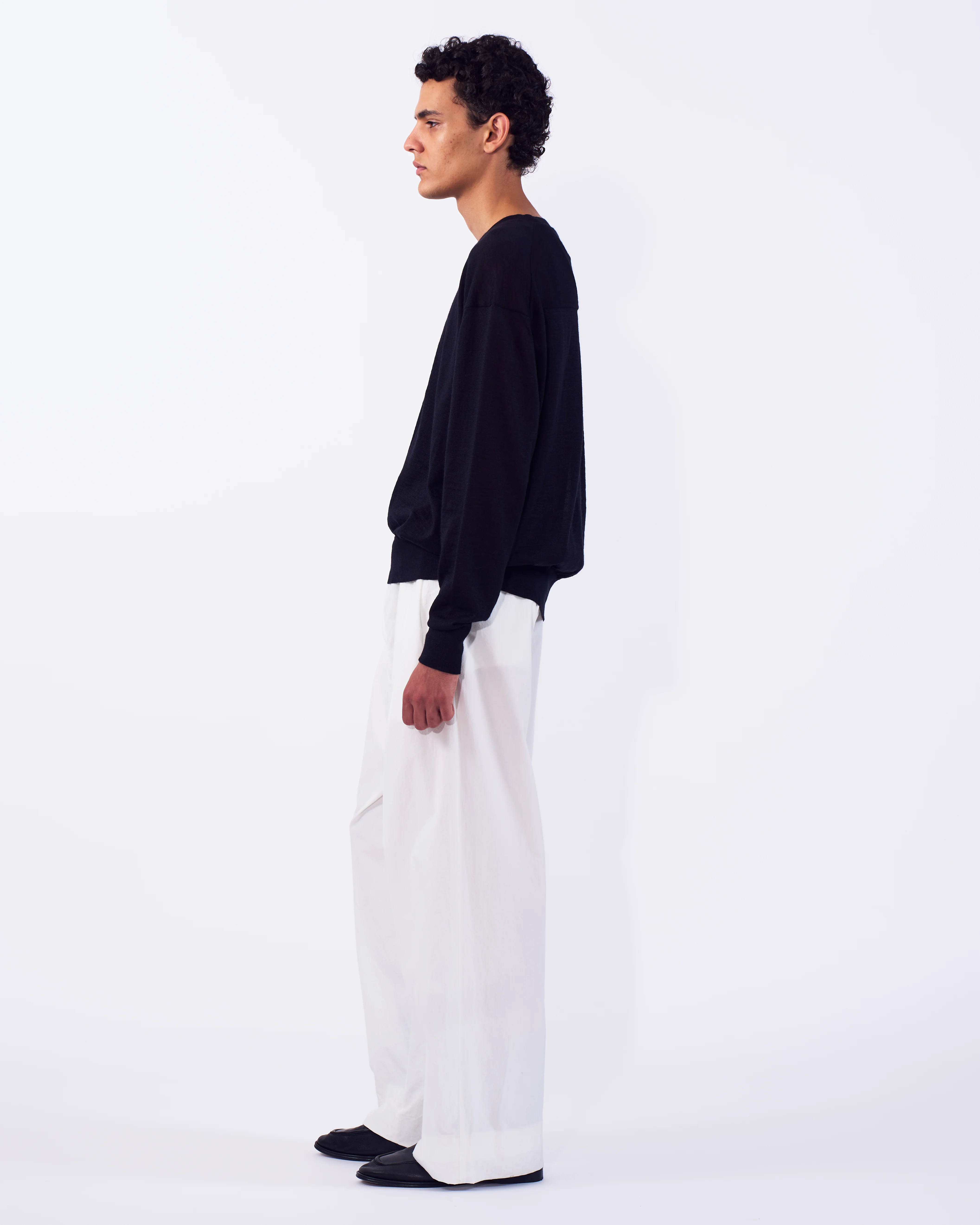 Ramie Wool V-neck Sweater - Image 7