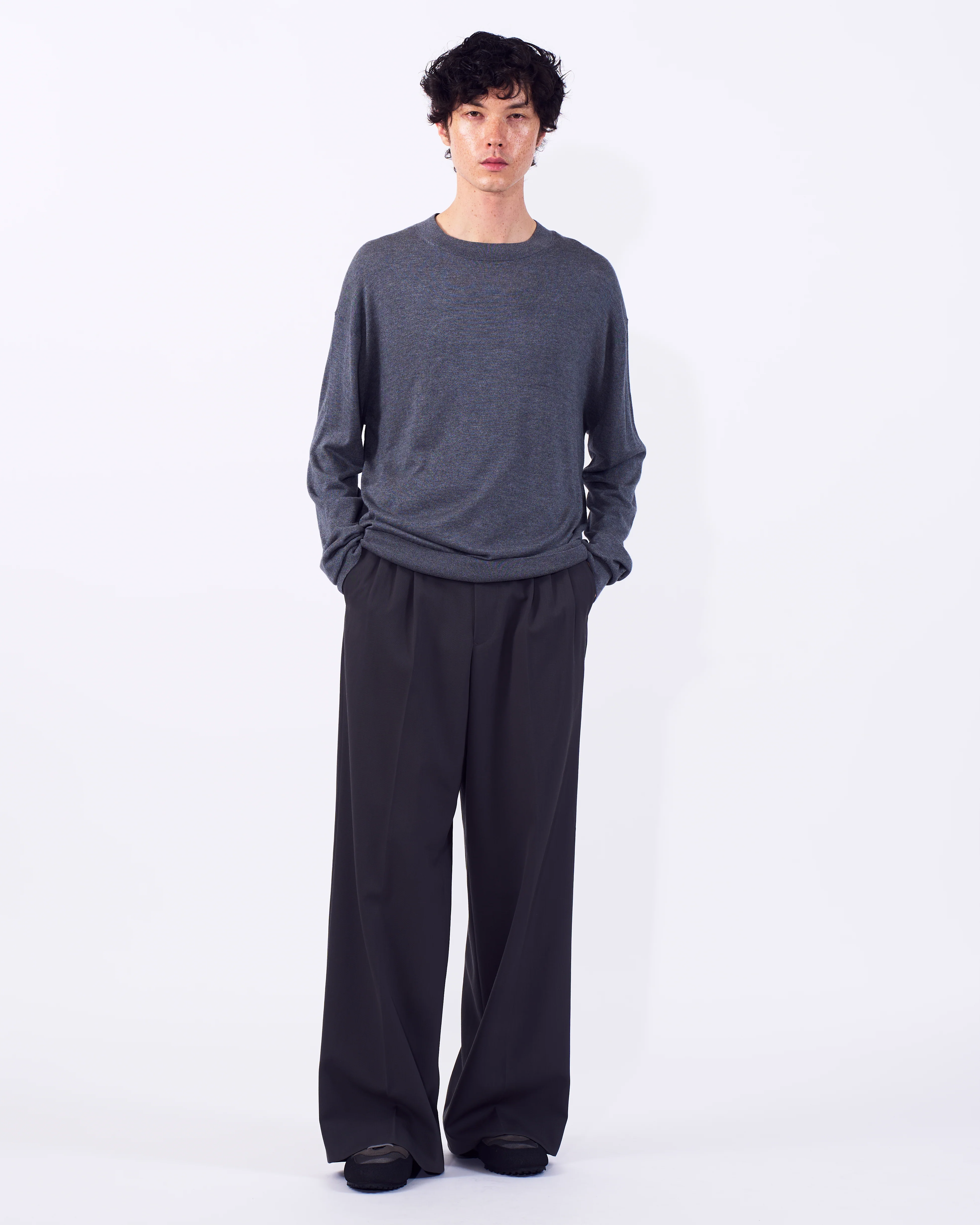 Silk Cashmere Knit Crewneck Sweater - Image 7
