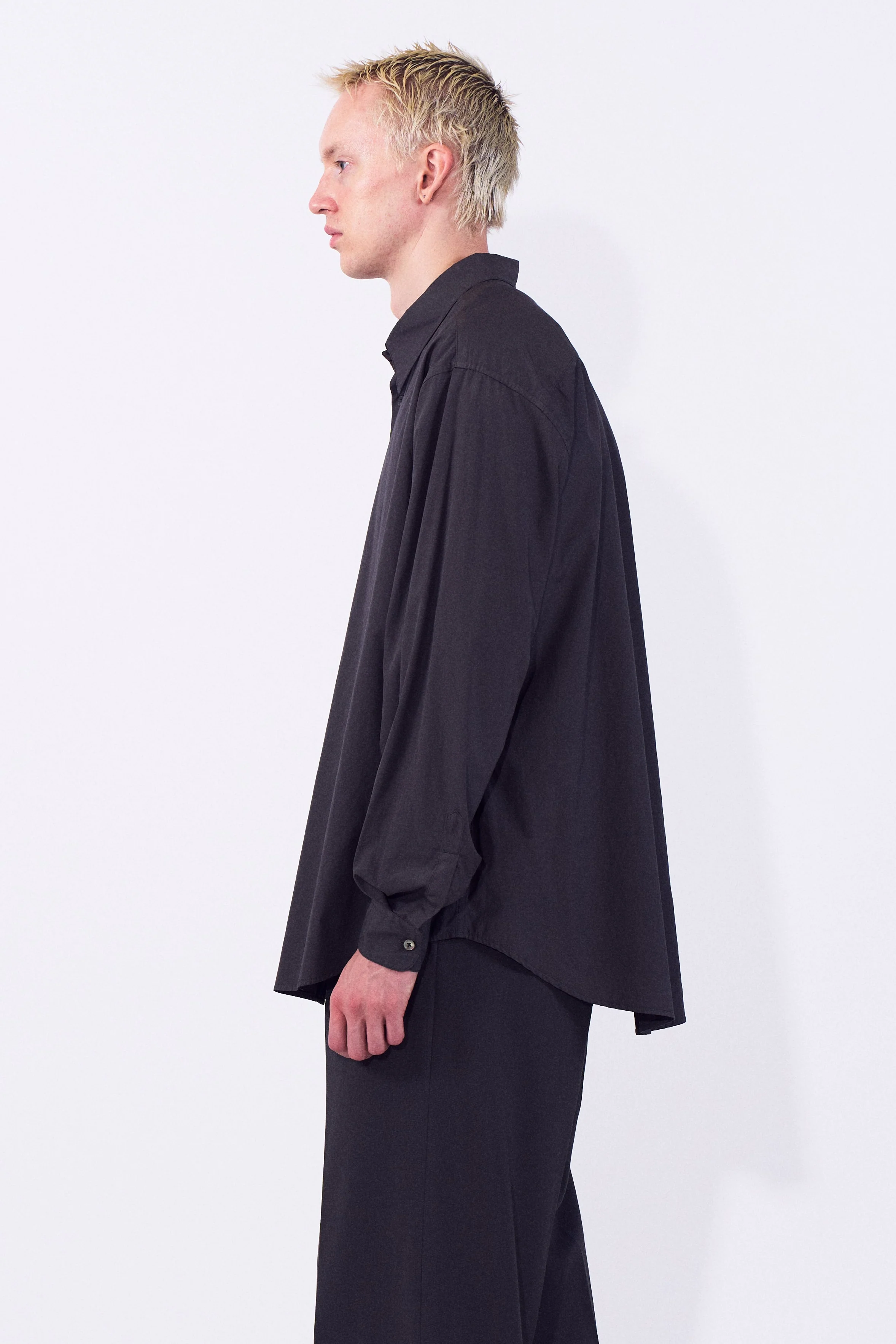 Suvin Gold Cotton Poplin Loose Fit Shirt - Image 12