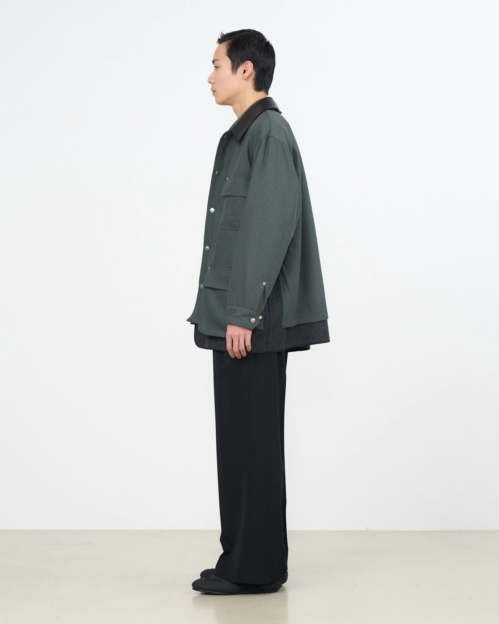 YOKE×Graphpaper Techno Wool Nylon Gabadine Coverall Jacket - Image 4